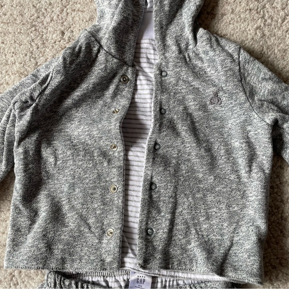 Gap Baby Marled Hoodie Outfit Set 6-12 Months - Picture 4 of 5